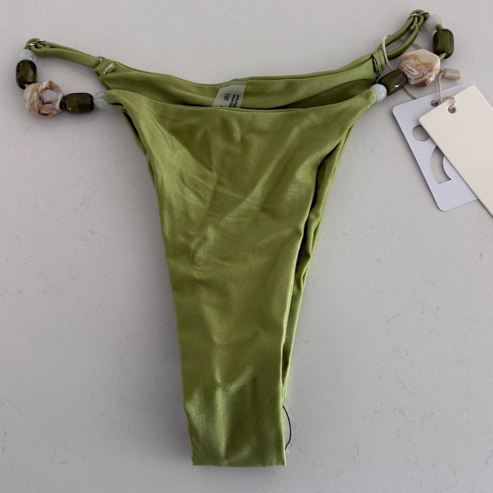 Commense Strappy Ruffle Detail Bikini Set NWT - Picture 9 of 14
